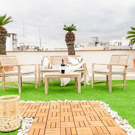 Apulialux Private 100Mq Rooftop Oasis W Jacuzzi Apartment Bari Bagian luar foto