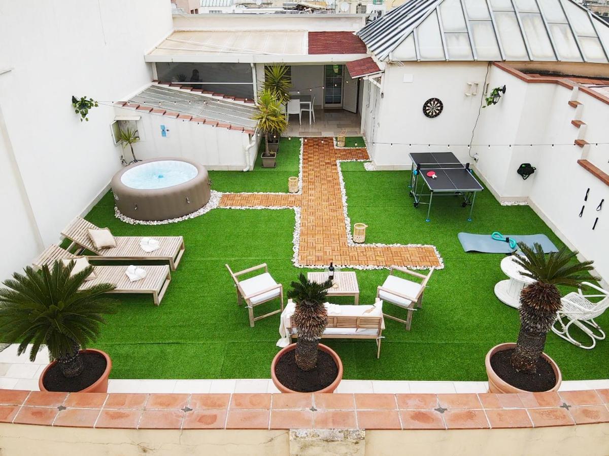 Apulialux Private 100Mq Rooftop Oasis W Jacuzzi Apartment Bari Bagian luar foto
